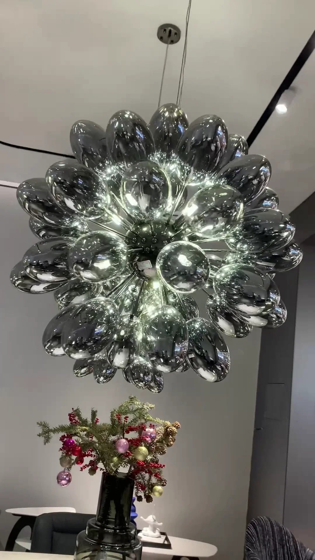 Creative Black Grape Glass Chandelier