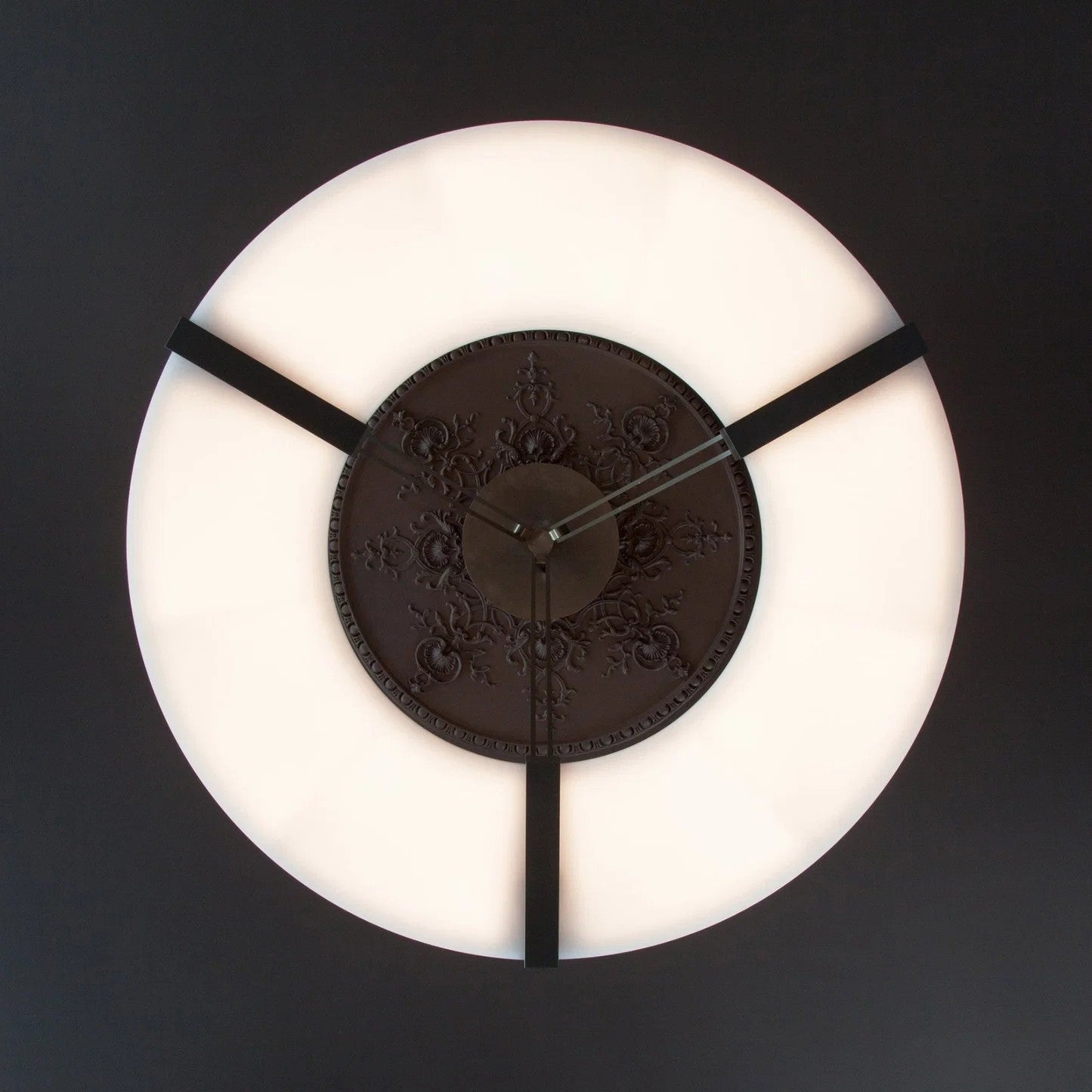 Alabaster Halo Pendant Light – Black & White LED Chandelier