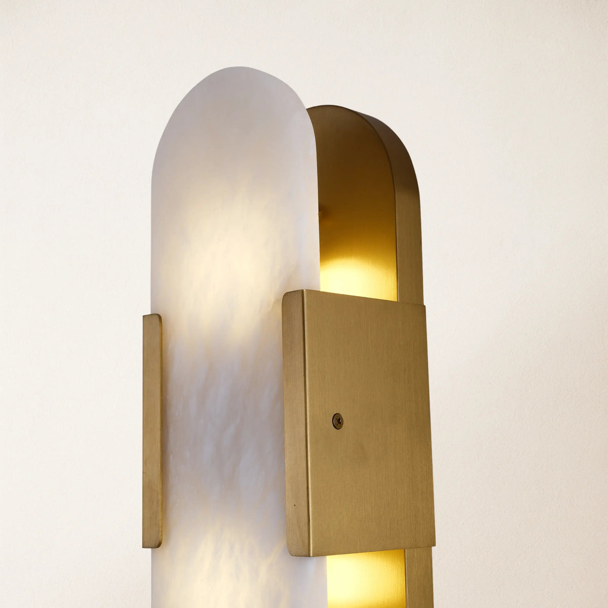 Alabaster OpalEdge Oval Wall Sconce