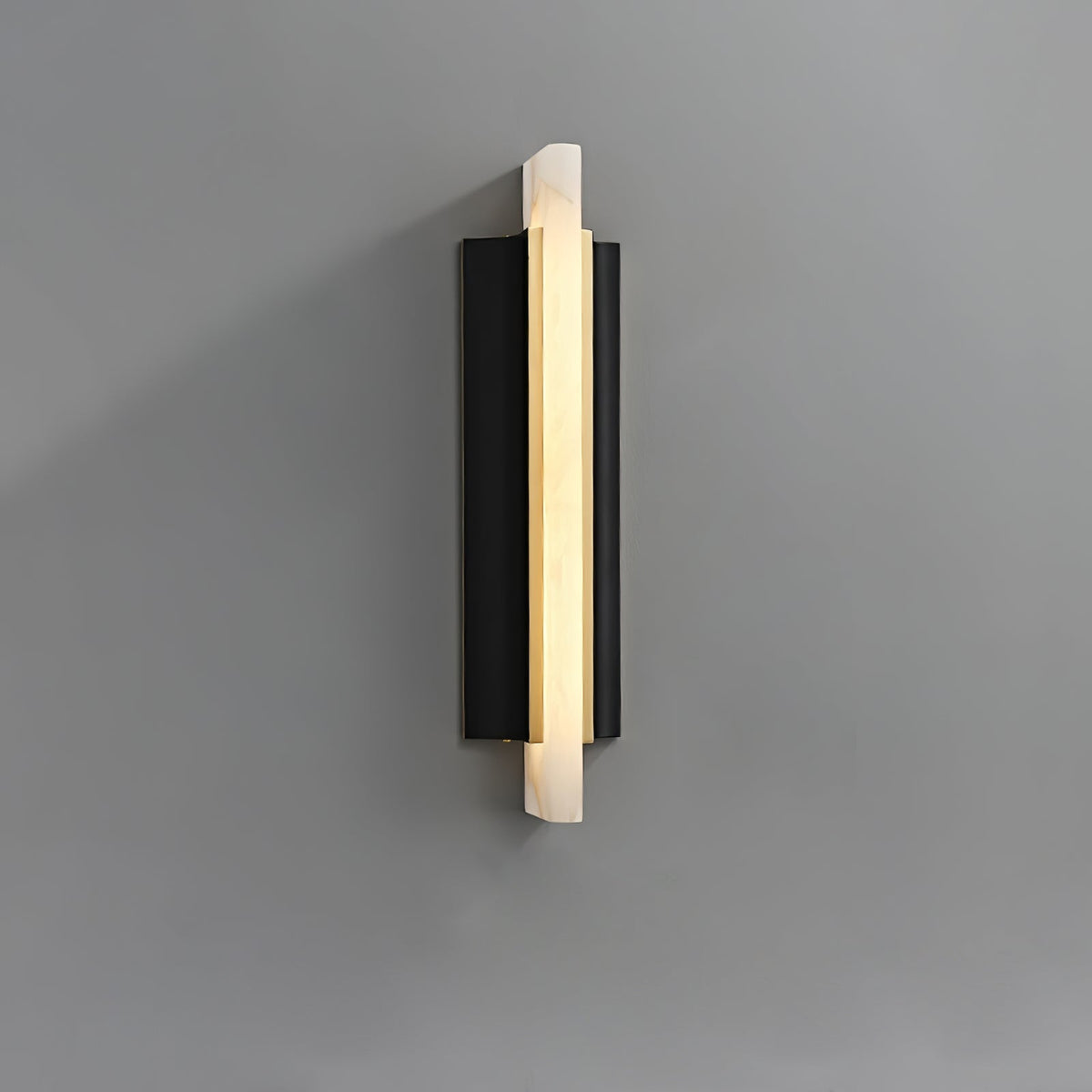 Alabaster Timide Slim Wall Sconce