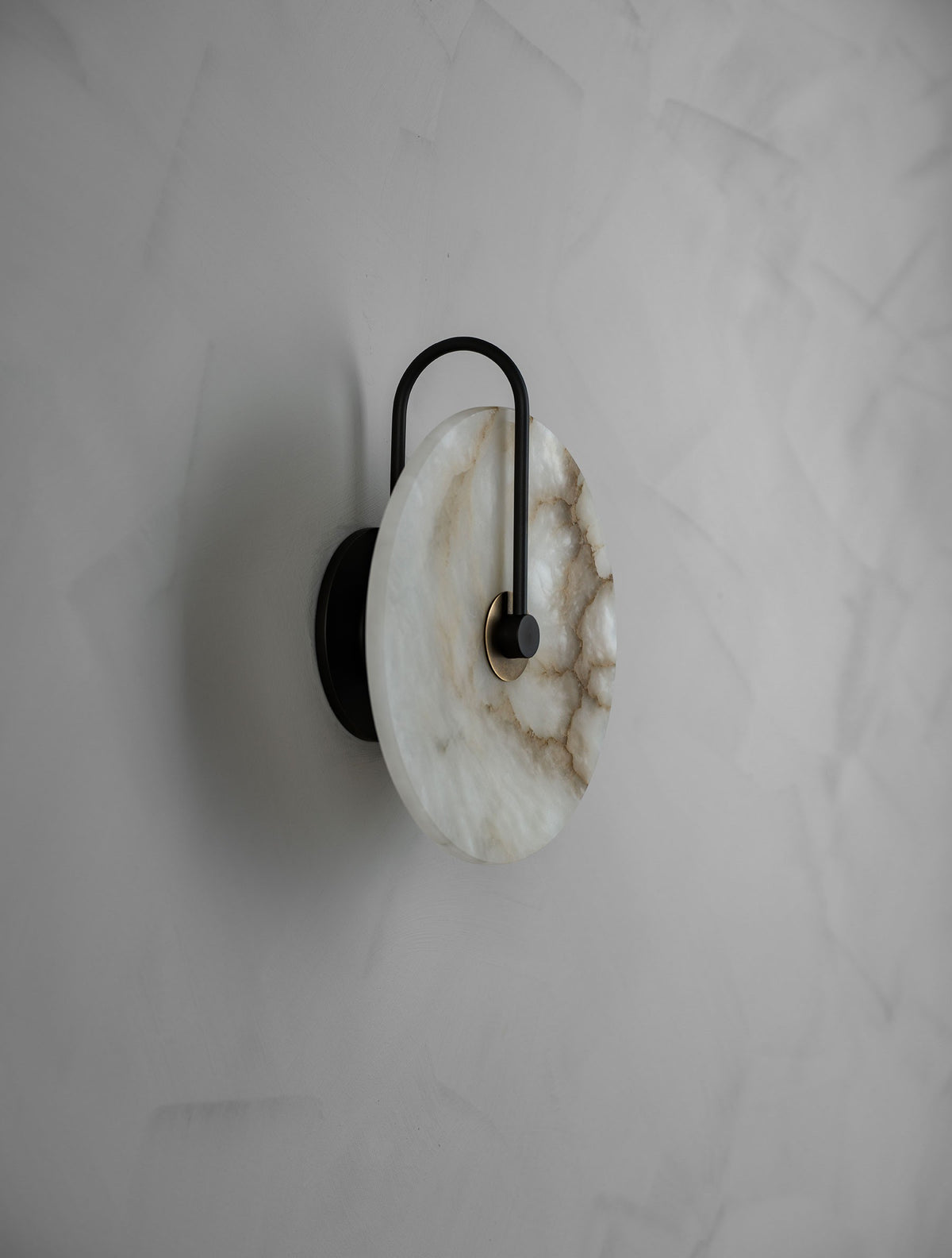 Antonia Slim Alabaster Wall Sconce