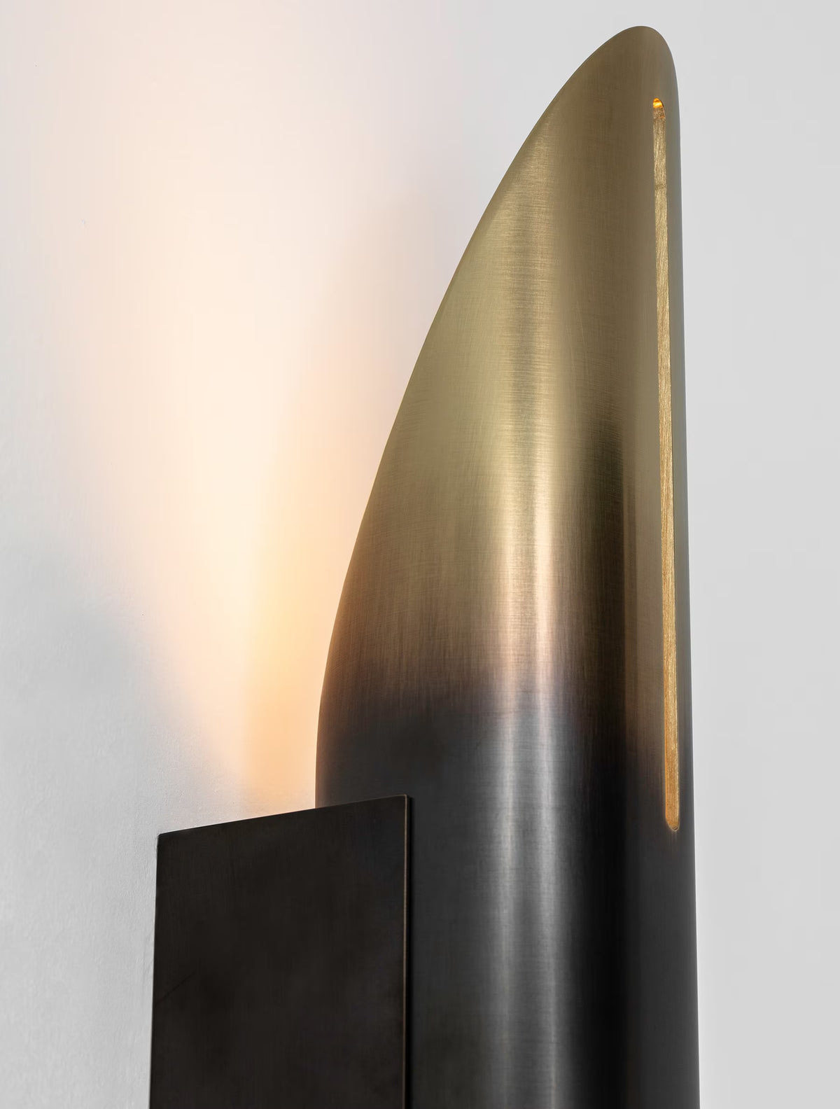 Brio Voyager Sconce