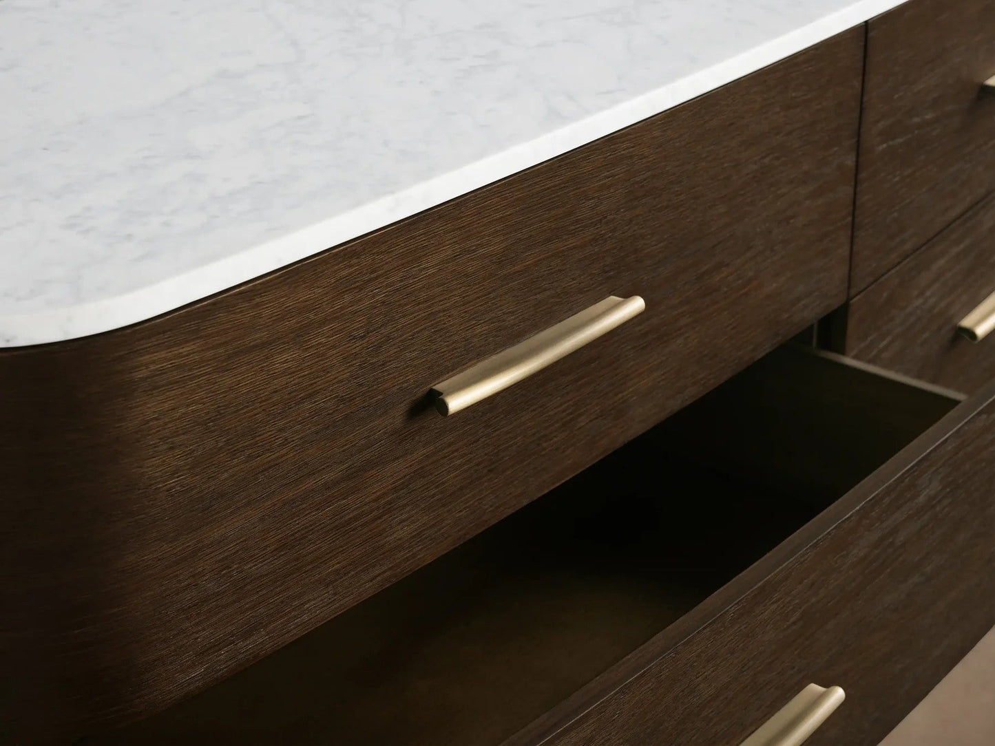 Deinny Nine Drawer Dresser