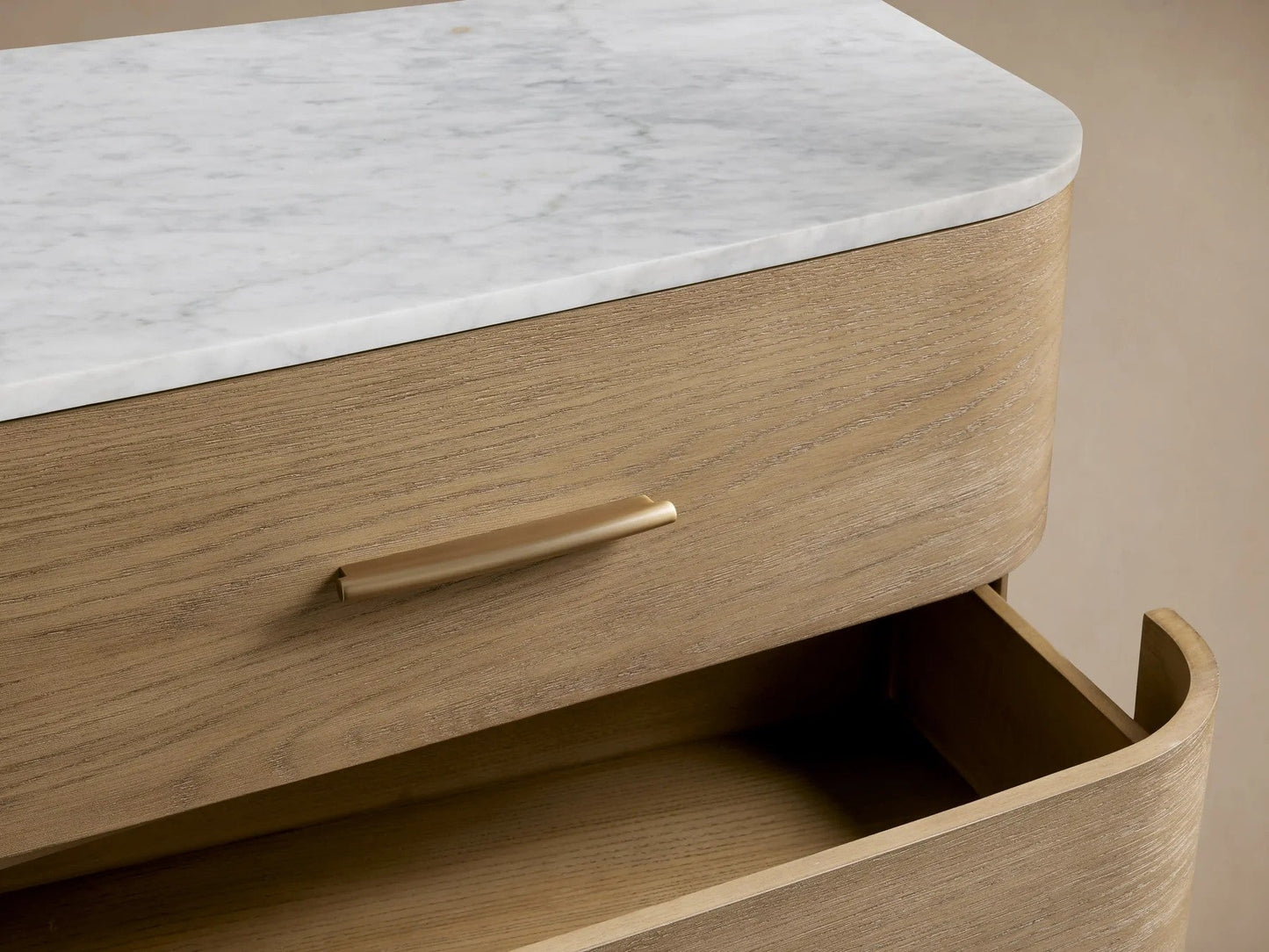 Deinny Nine Drawer Dresser