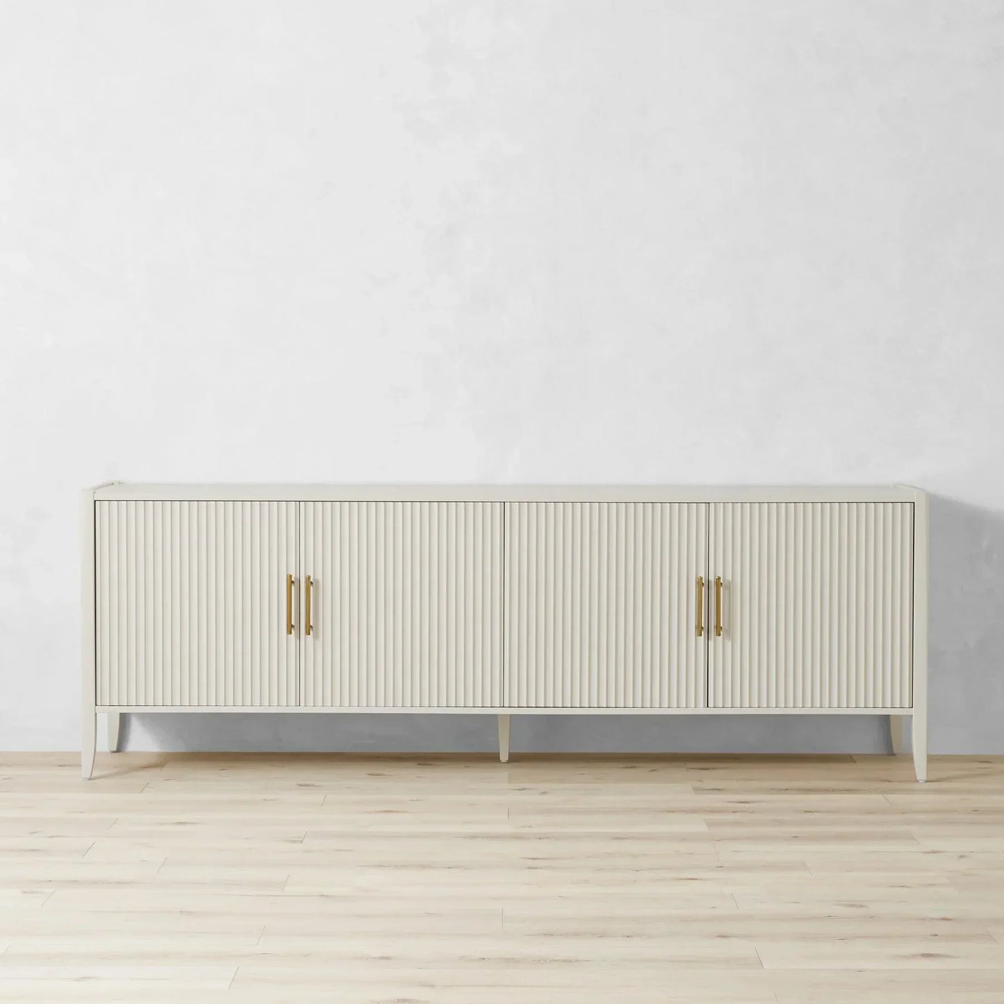 Louis Media Console