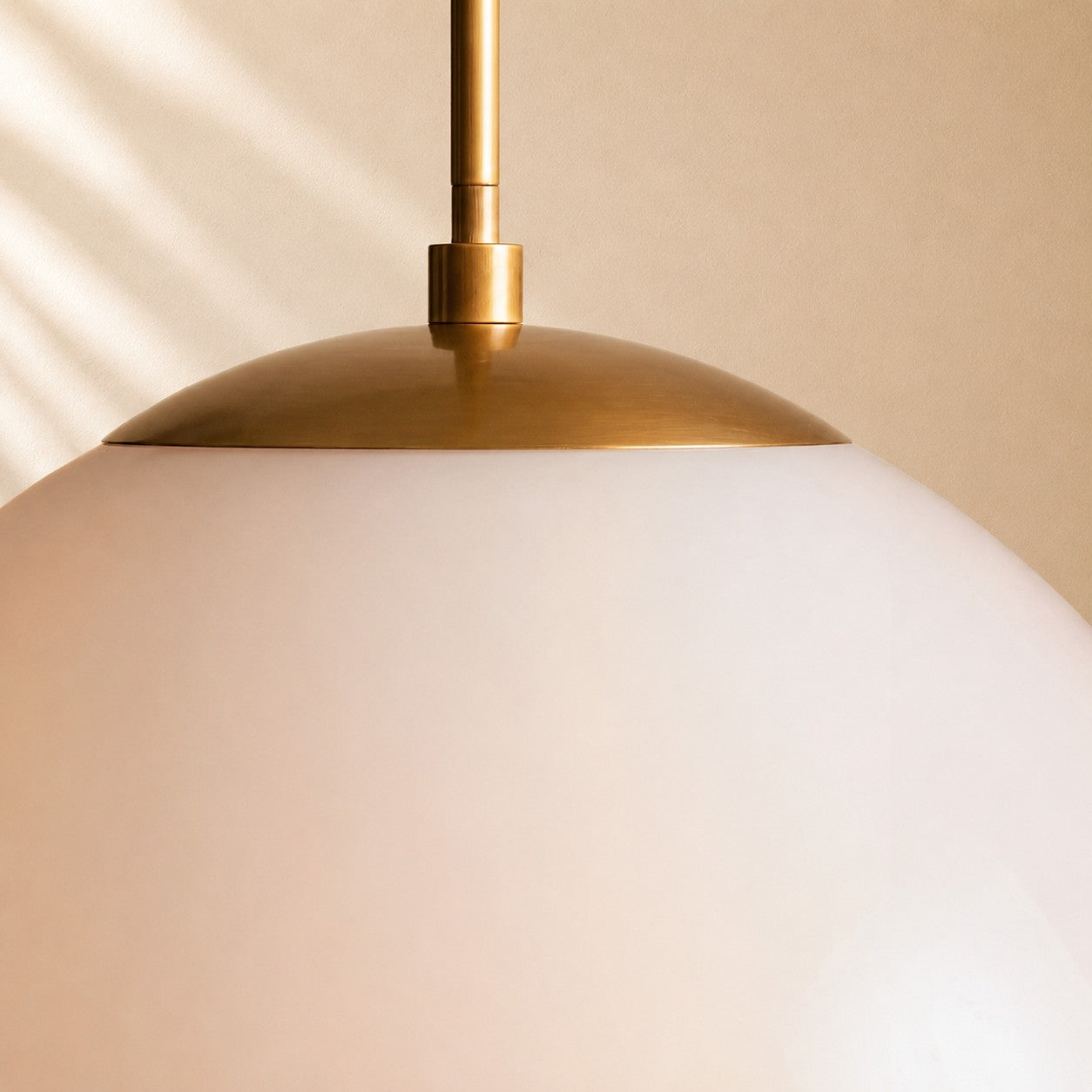 Nelson XL Globe Pendant with Rod