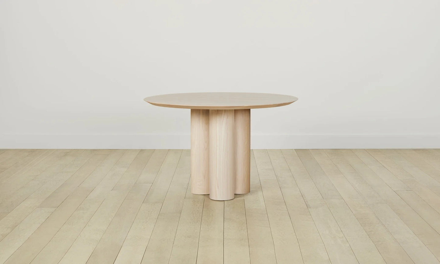 Rinar Round Dining Table