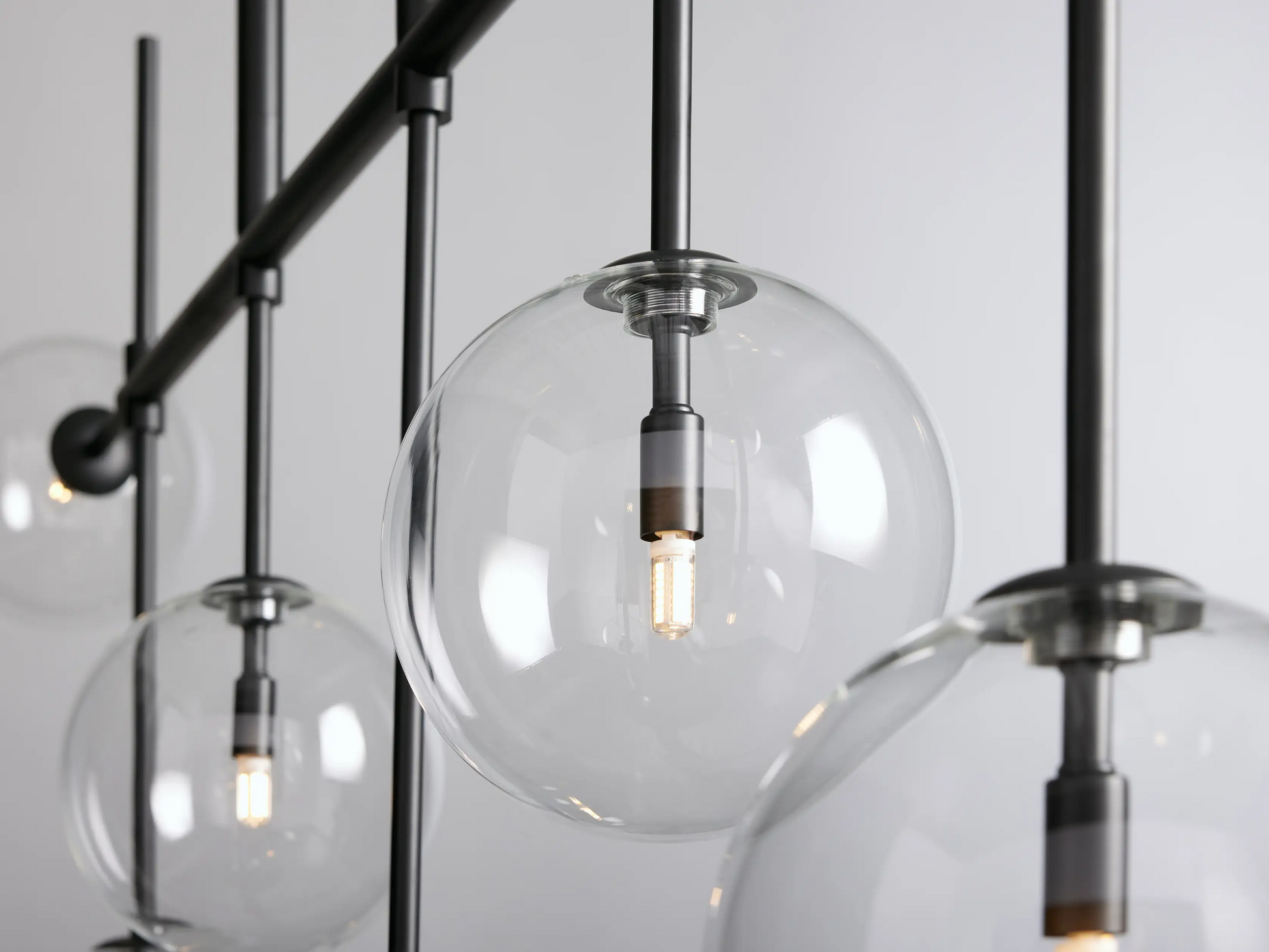 Roscia Linear Chandelier